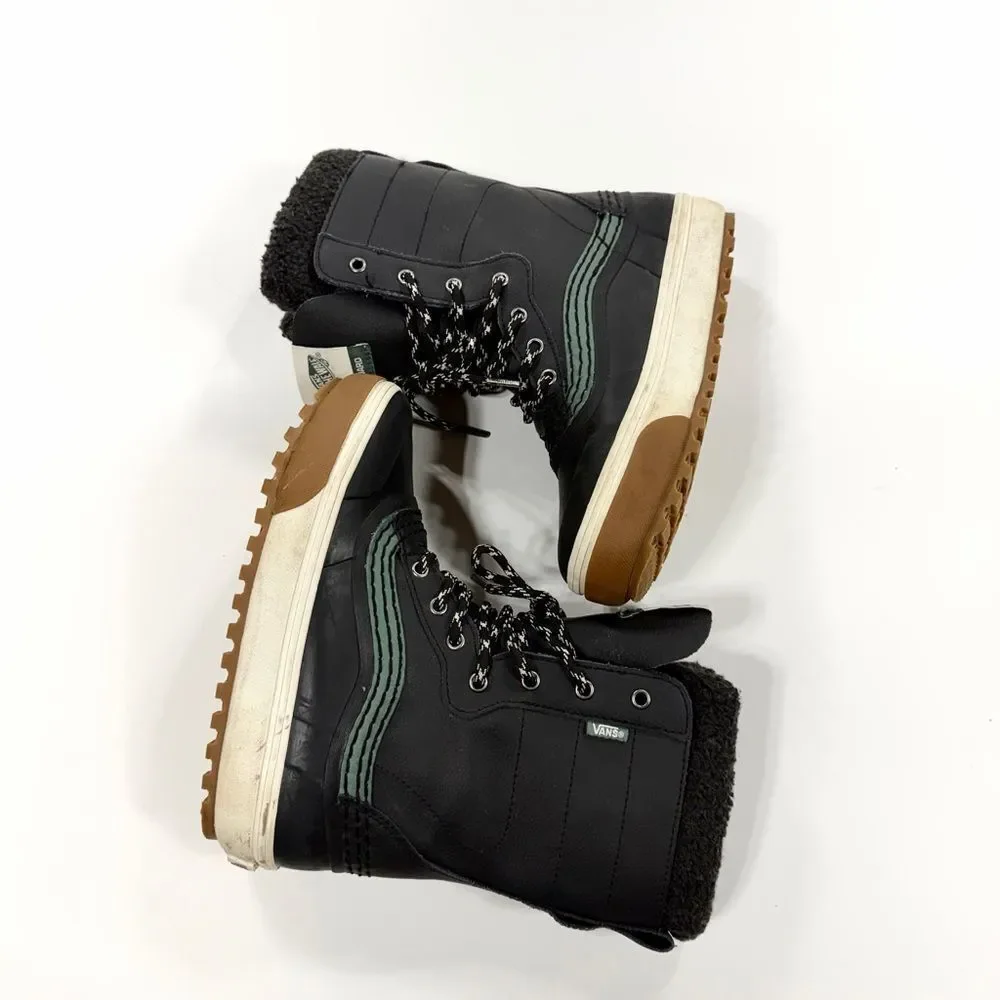 Vans Winter Boots – Size 4.5